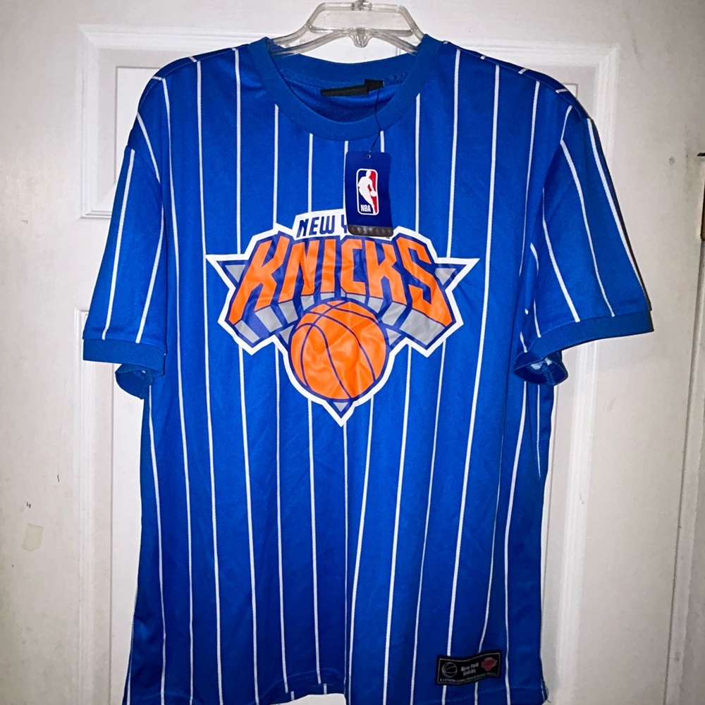 ๐ฝ๐ New York Knicks NBA Basketball Pinstripes Polyester Shirt ๐๏ธ๐ - Picture 12 of 16